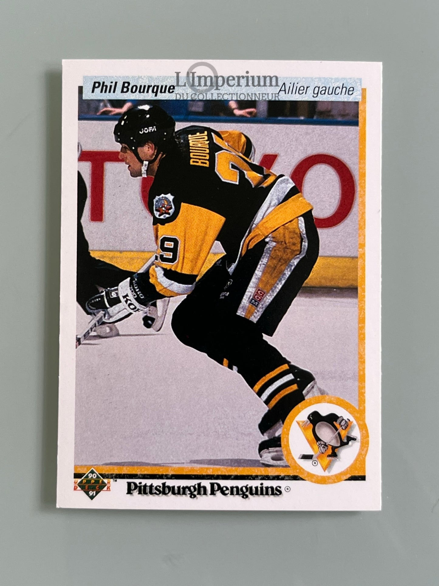 31. Phil Bourque Upper Deck 1990-91 French Hockey Card