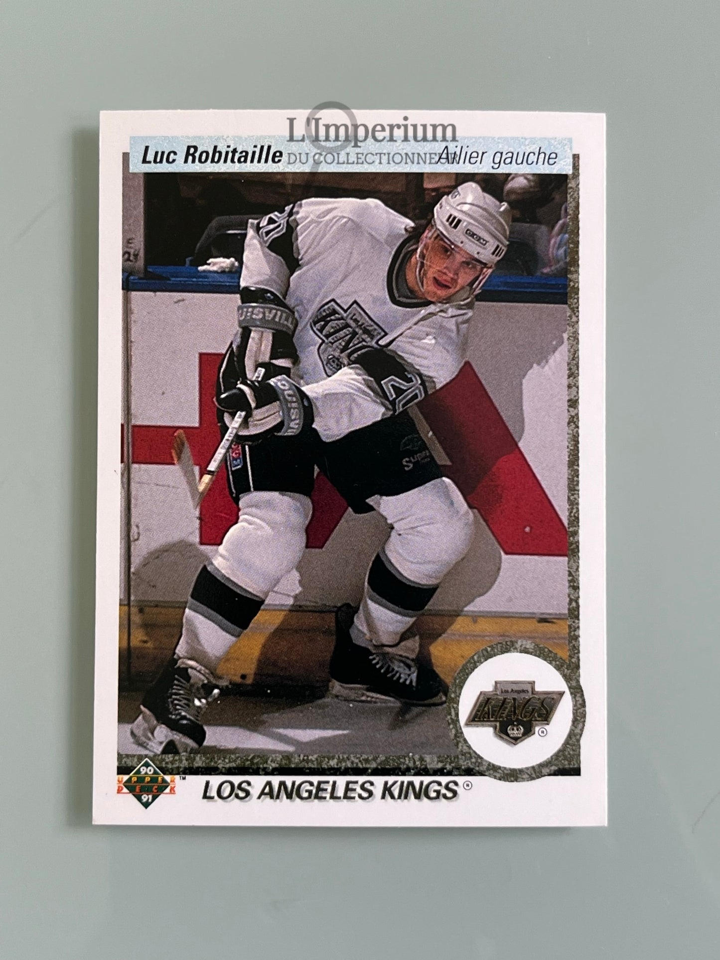 73. Luc Robitaille Upper Deck 1990-91 French Hockey Card