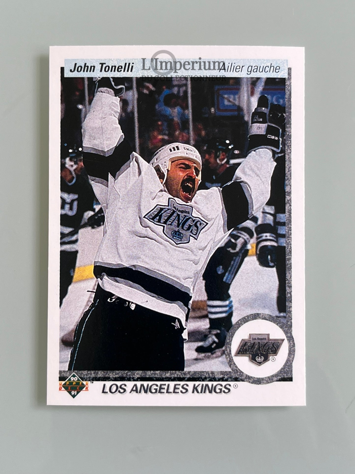 95. John Tonelli Upper Deck 1990-91 French Hockey Card